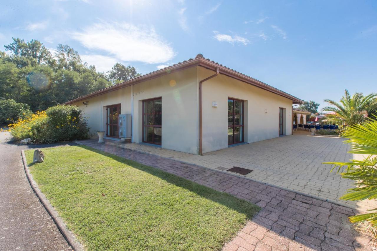 Logis Hotel Restaurant Solenca Nogaro Exterior foto